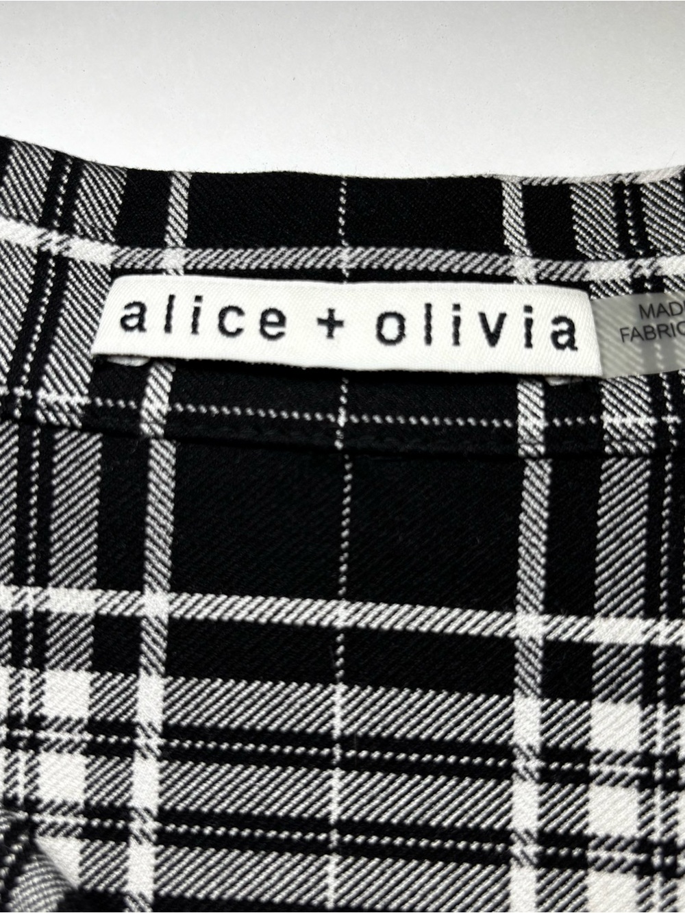 Alice + Olivia Jem Plaid Ruffle Bell Sleeve Shirt Dress Black White Size M - Picture 5 of 13